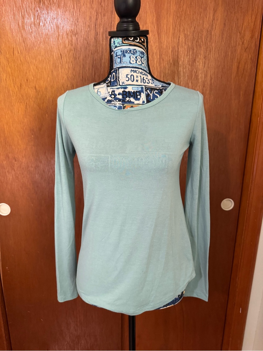 Mudd Long-Sleeve Boatneck Top in Sage Green